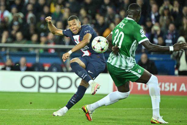 1666744195010018456.jpg 王勤伯:MNM组合火力全开!巴萨梅西附体巴黎梅西